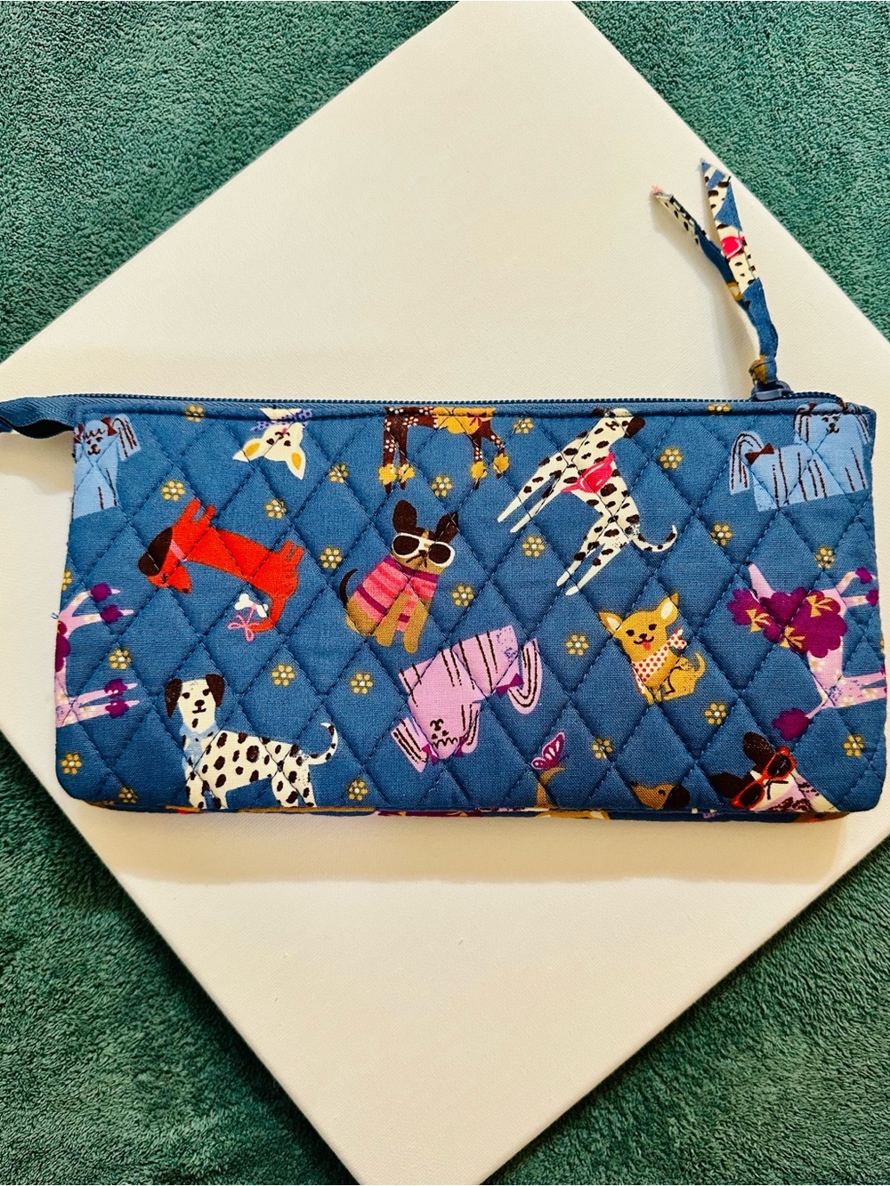 Vera Bradley Dog Print Quilted Cosmetic Bag Travel Pouch Blue Puppies